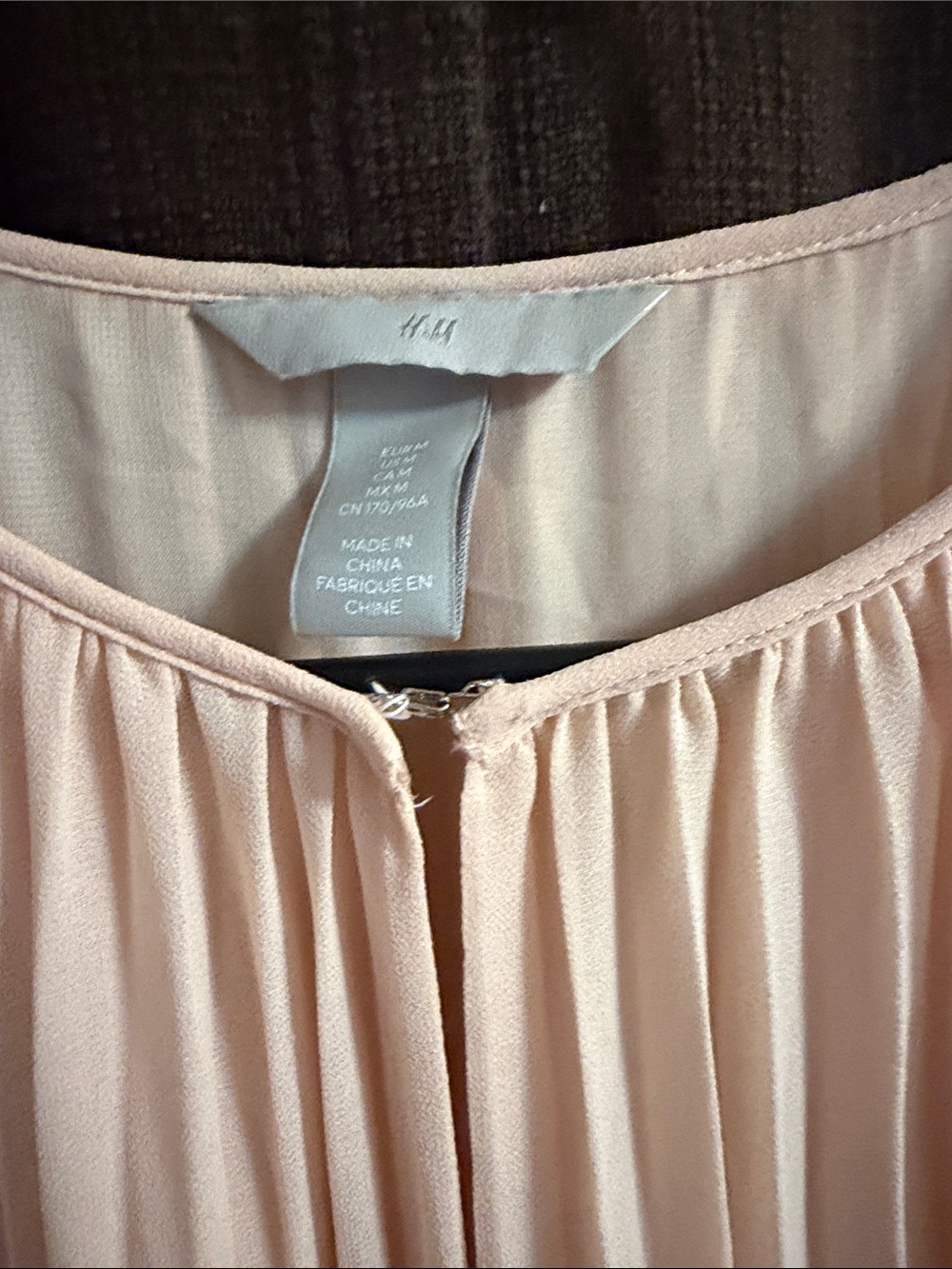 H&M Pleated Long-Sleeve Maxi Dress in Light Peach - Picture 2 of 3